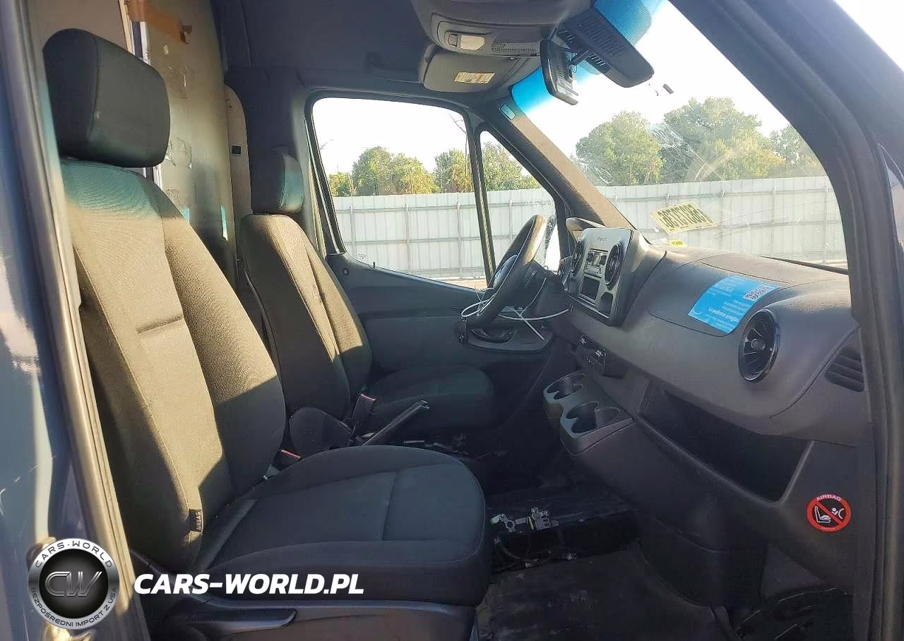 2019 Mercedes-Benz Sprinter 2500-3500 VIN:WD4PF1CD9KP138928 - 5