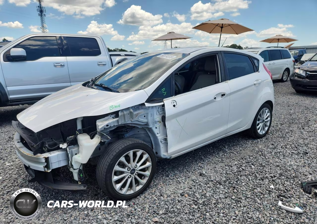 2018 Ford Fiesta Titanium – zdjęcie 1 z 12