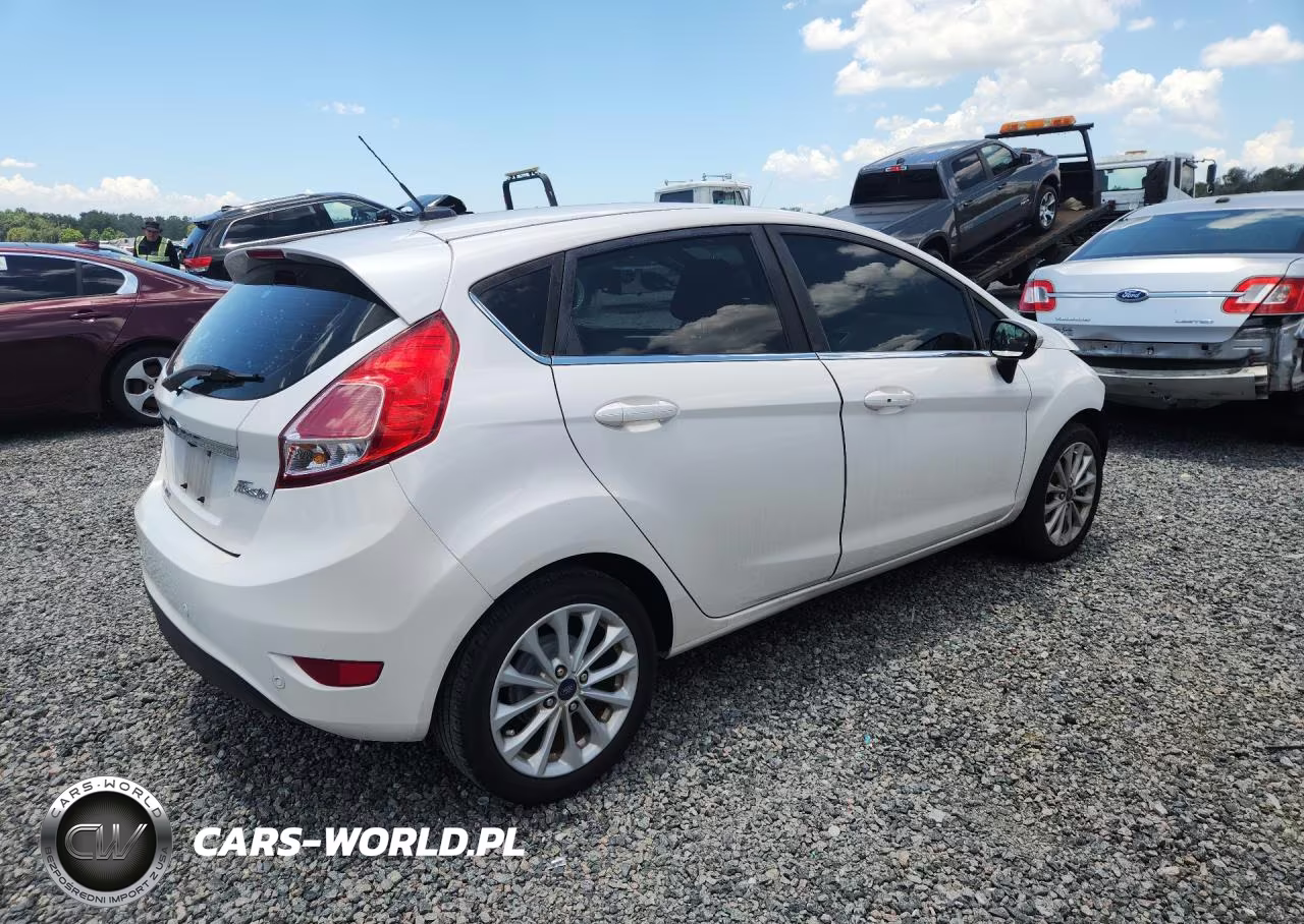 2018 Ford Fiesta Titanium VIN:3FADP4FJ7JM143648 - 3