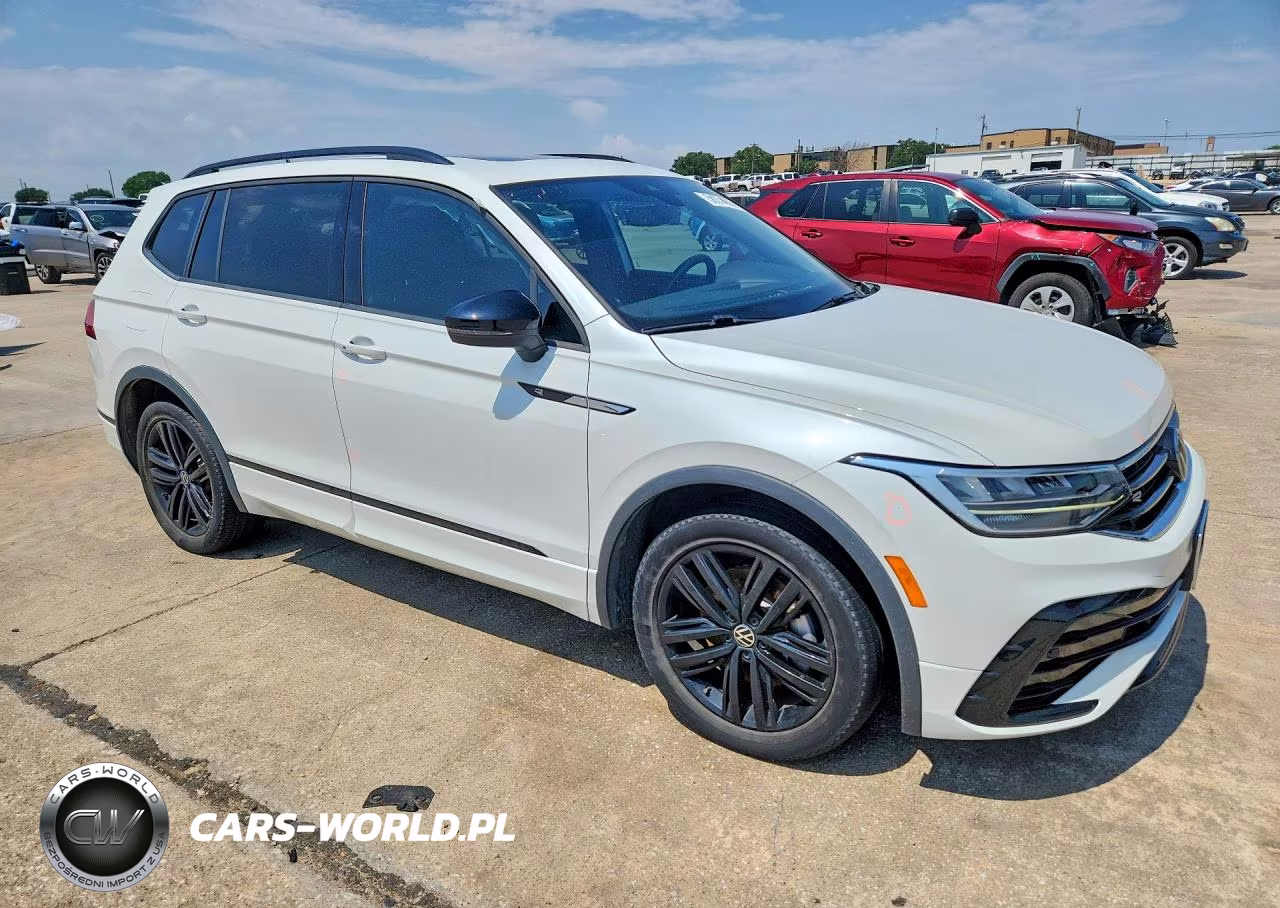 2022 Volkswagen Tiguan Se R-Line Black VIN:3VVCB7AX5NM170131 - 4