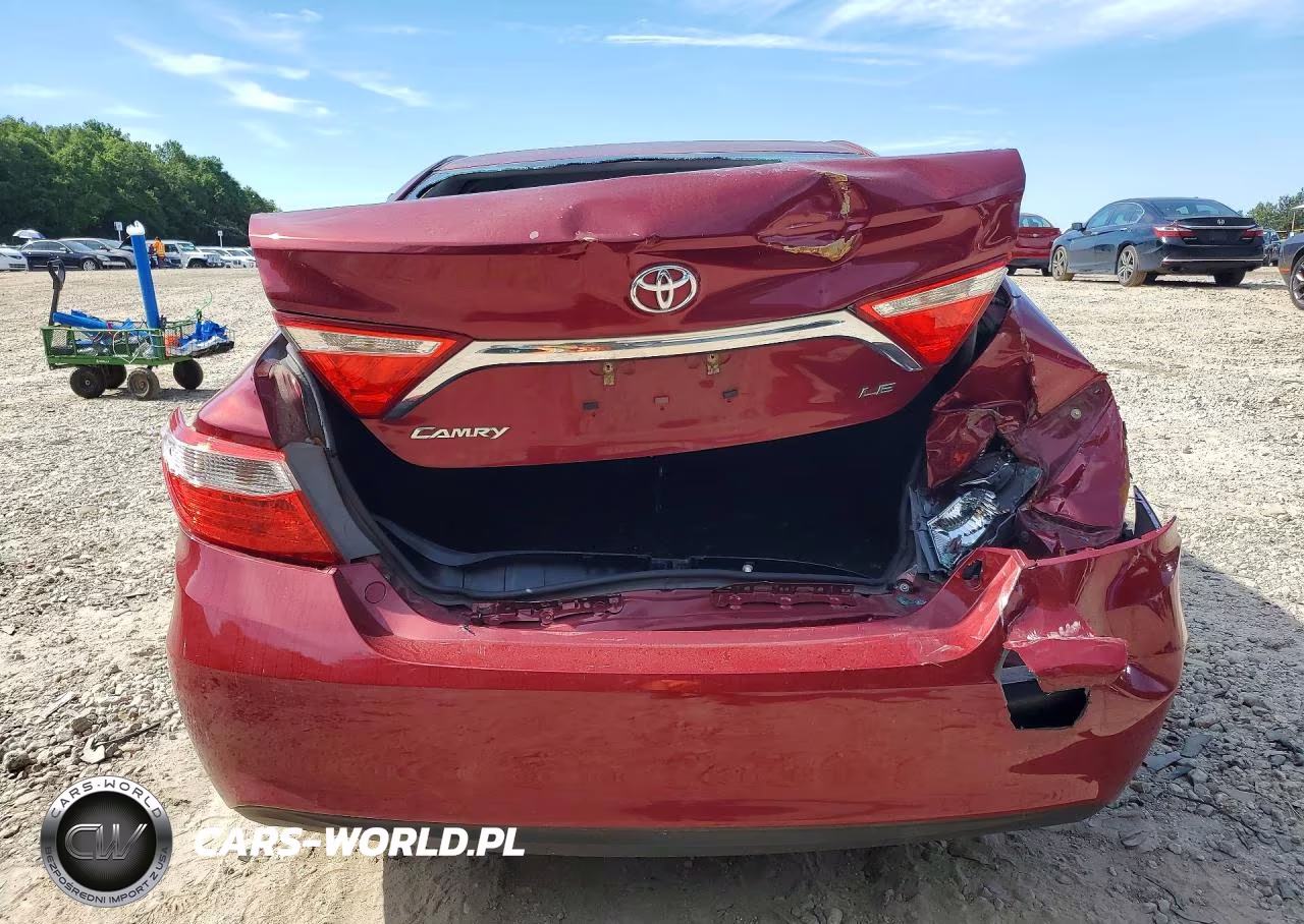 2015 Toyota Camry Le VIN:4T1BF1FK7FU980975 - 6
