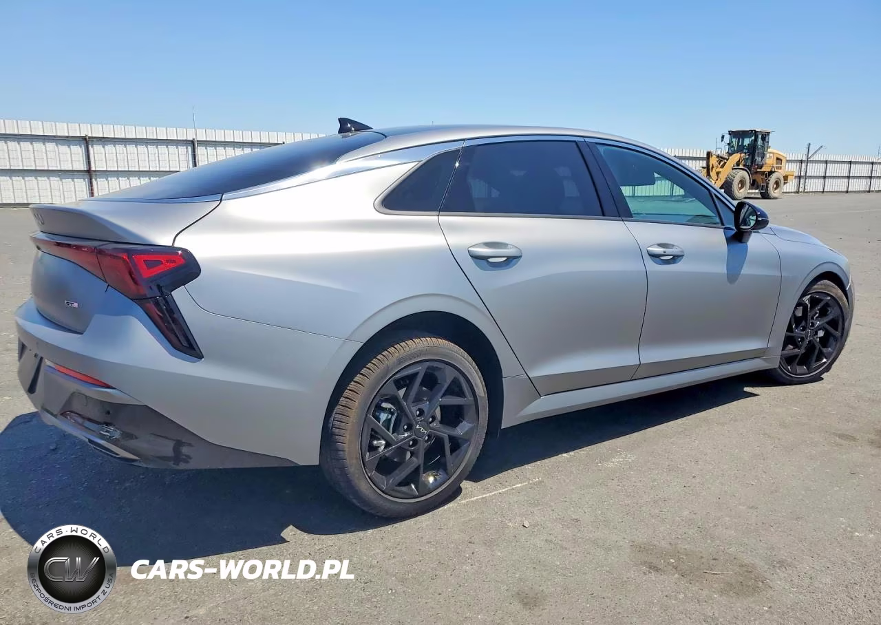 2026 Kia K5 Gt Line VIN:KNAG64J70T5473630 - 3
