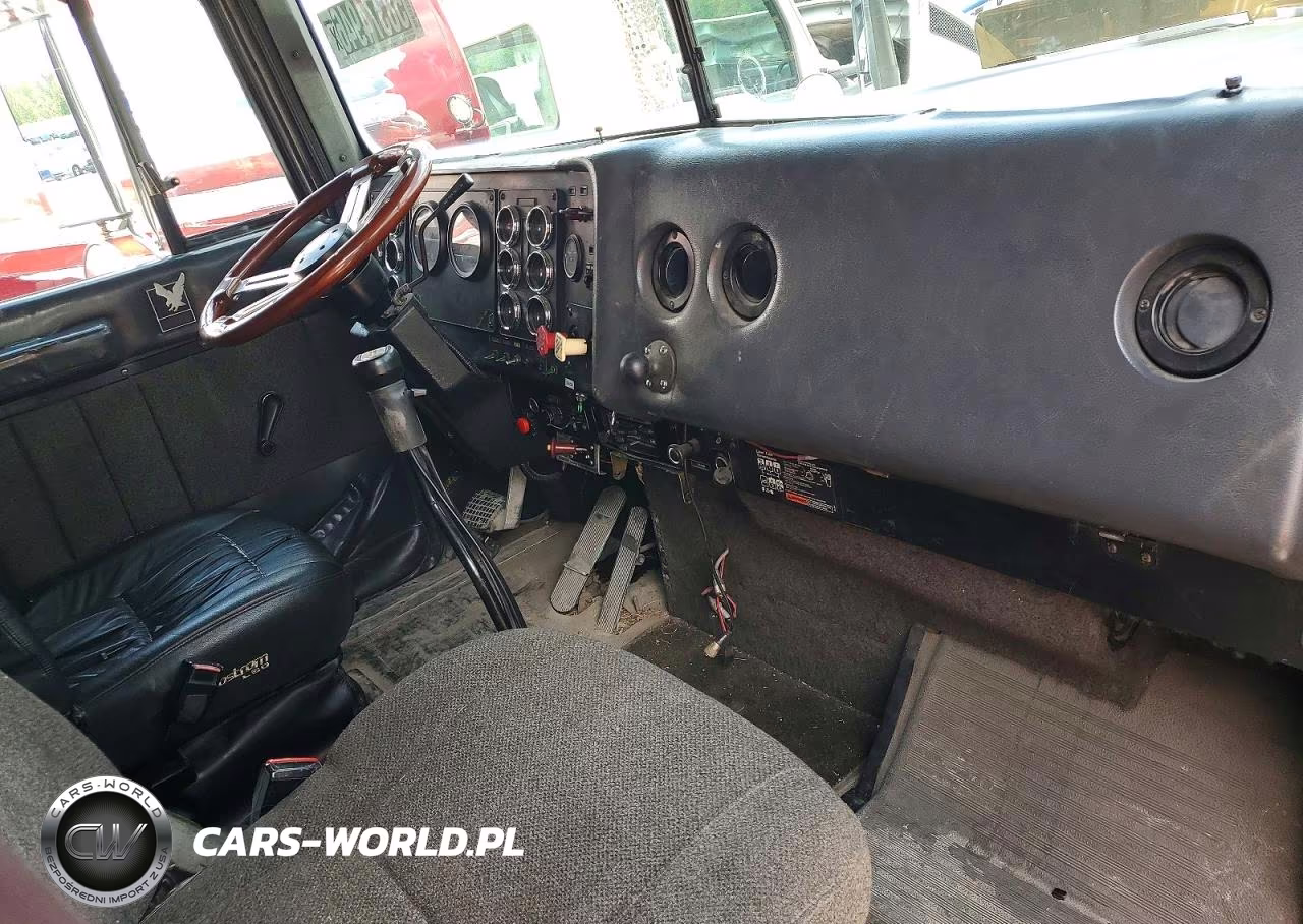 1993 International 9300 Semi Truck VIN:2HSFBMZR9PC070345 - 5