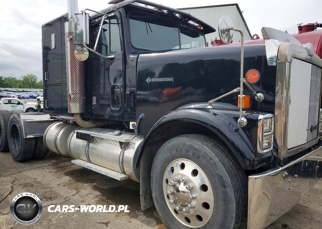 1993 International 9300 Semi Truck VIN:2HSFBMZR9PC070345 - 9
