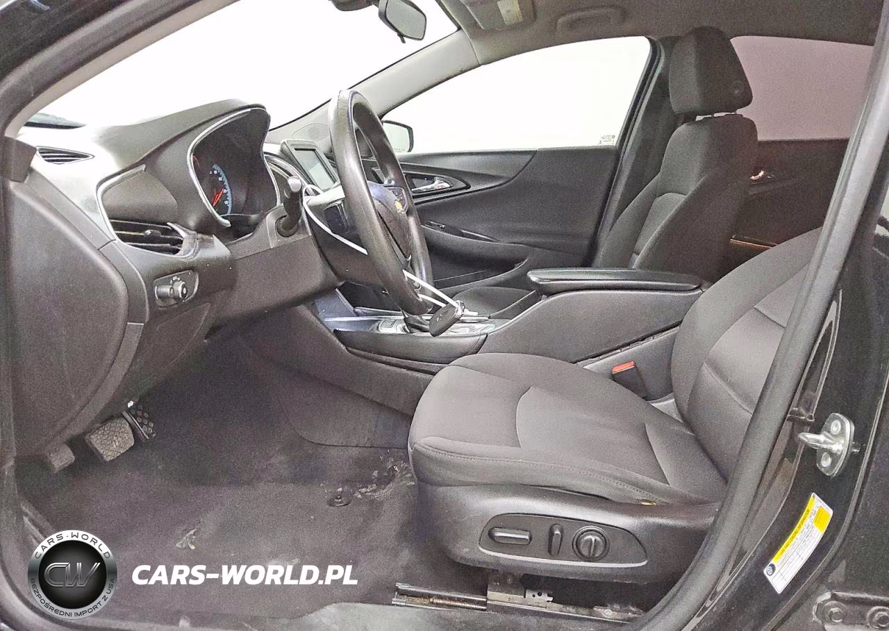 2018 Chevrolet Malibu Lt VIN:1G1ZD5STXJF139799 - 7