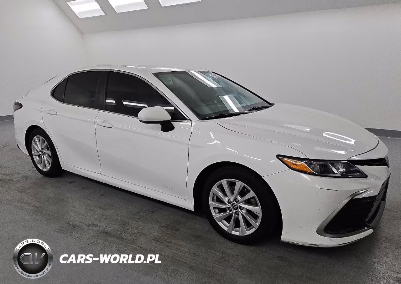 2021 Toyota Camry Le VIN:4T1C11AK1MU551614 - 4
