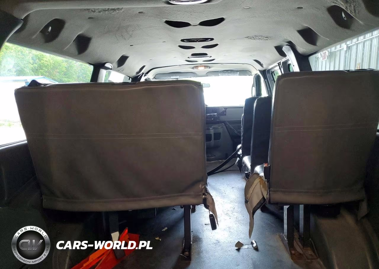2011 Ford Econoline E250 Van VIN:1FTCE2EL5BDA55374 - 10