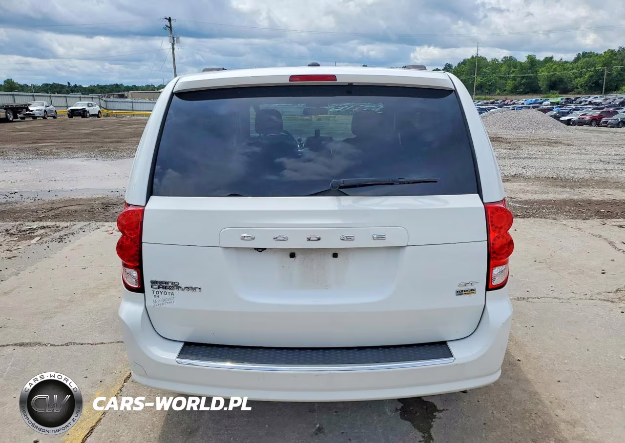 2018 Dodge Grand Caravan Gt VIN:2C4RDGEG8JR147085 - 6