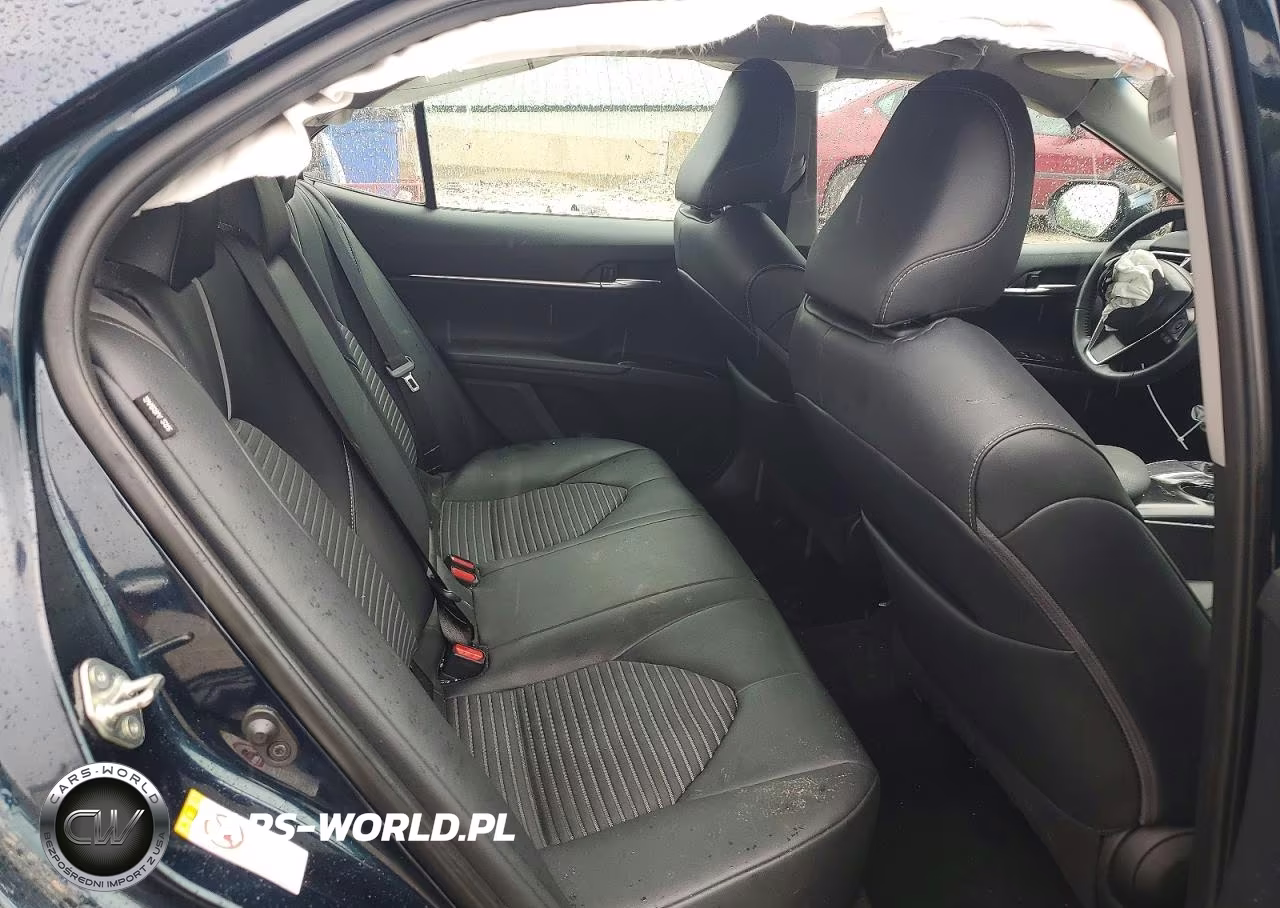 2018 Toyota Camry Se VIN:4T1B11HK0JU646422 - 10