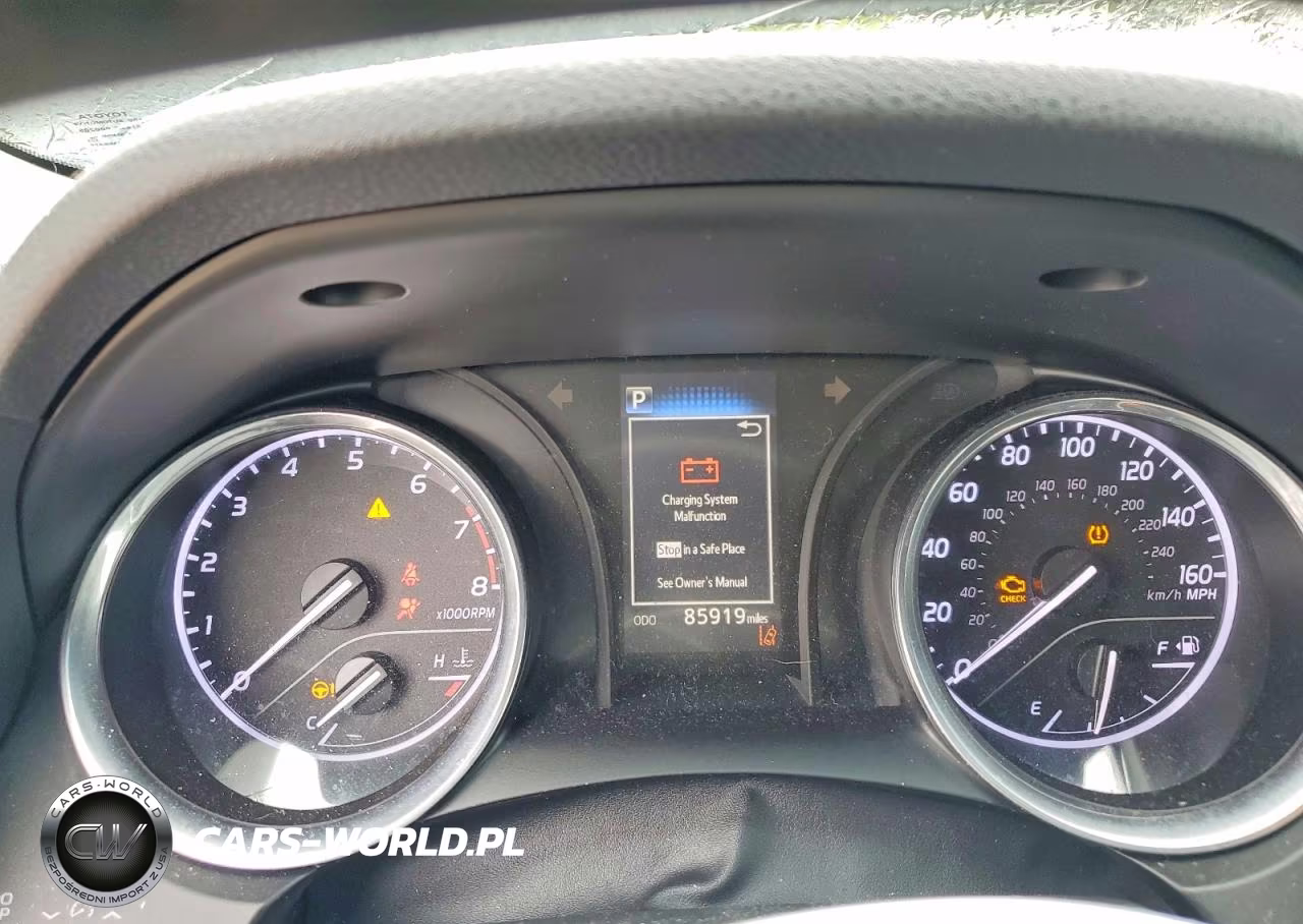 2018 Toyota Camry Se VIN:4T1B11HK0JU646422 - 9
