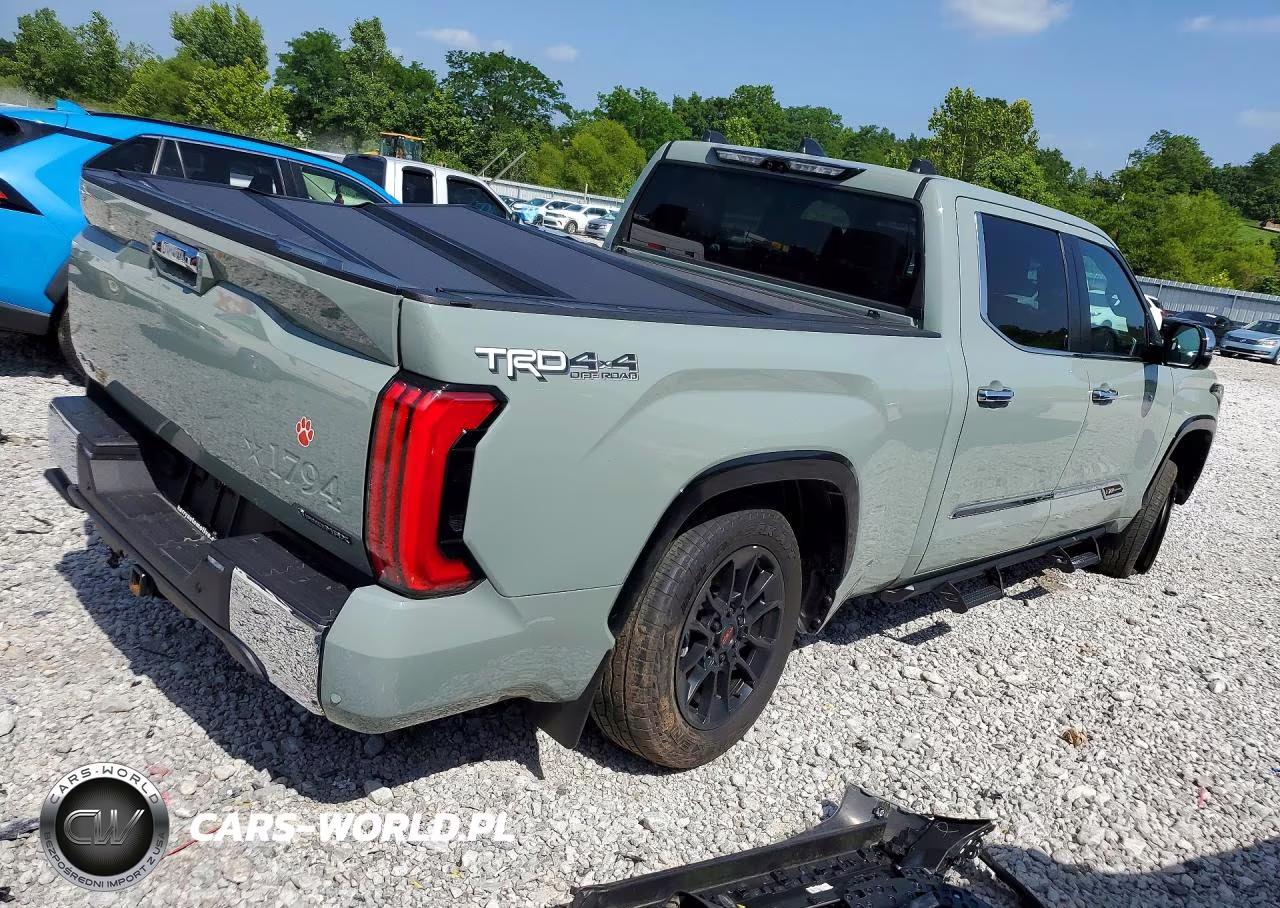 2025 Toyota Tundra 1794 Edition Hv VIN:5TFMC5EC4SX010002 - 3