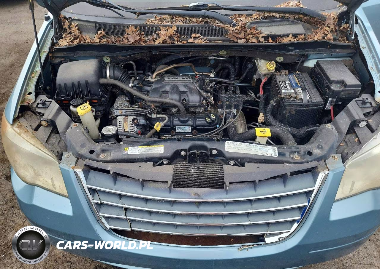 2010 Chrysler Town & Country Touring VIN:2A4RR5D17AR300181 - 12