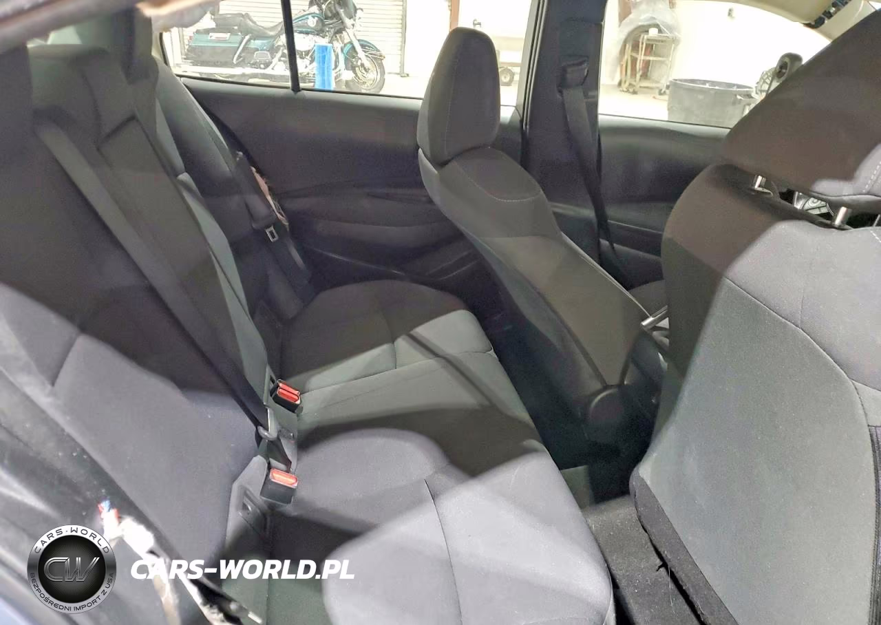 2022 Toyota Corolla Le VIN:JTDEPMAE0N3018748 - 10
