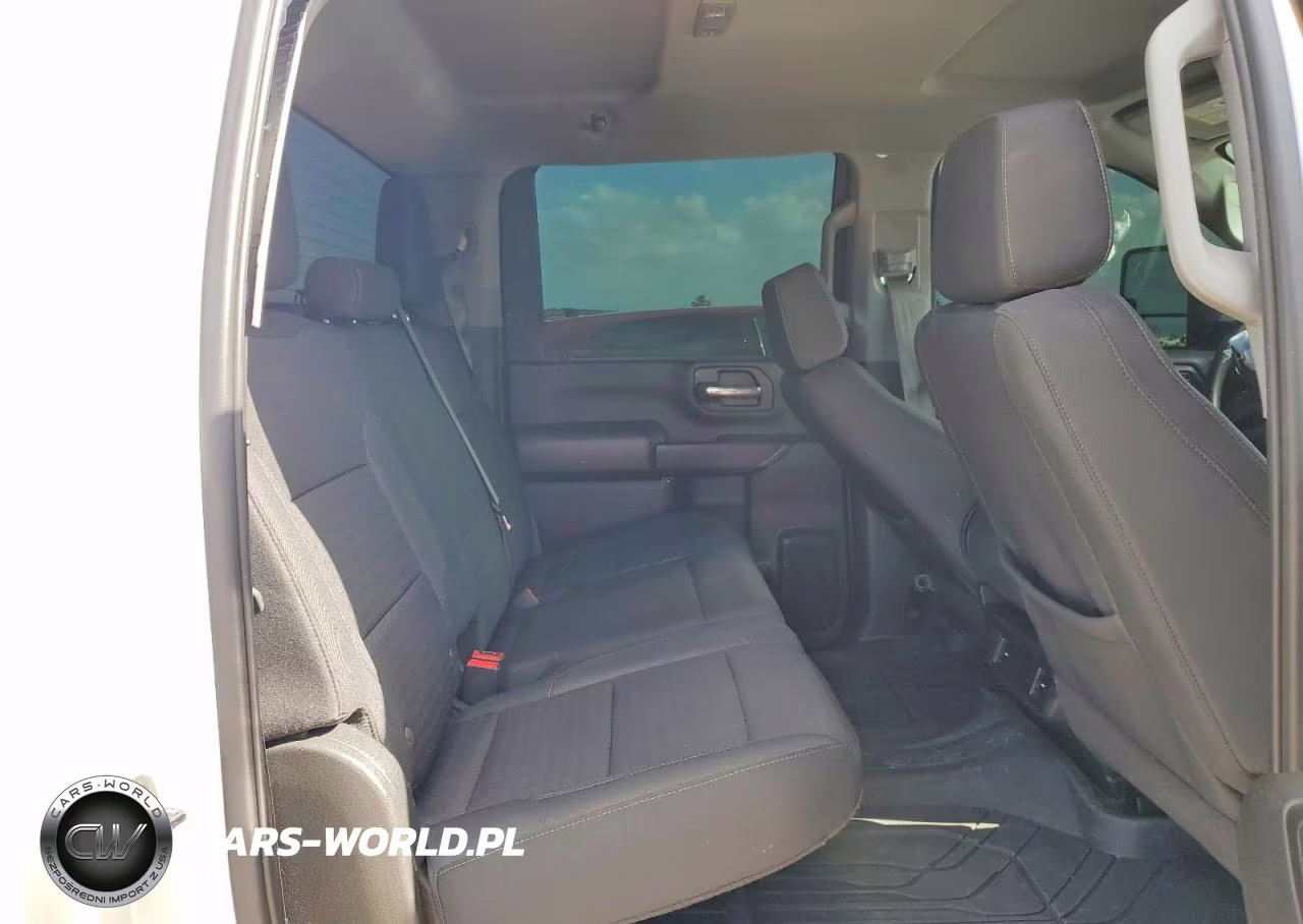 2024 Chevrolet Silverado C2500 Custom VIN:2GC4WME79R1106199 - 10