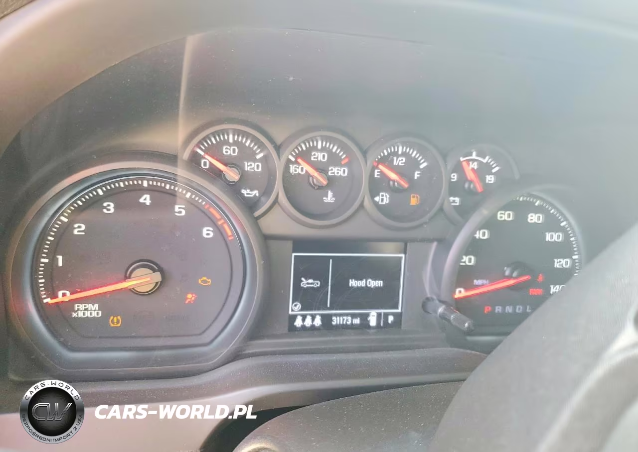 2024 Chevrolet Silverado C2500 Custom VIN:2GC4WME79R1106199 - 9