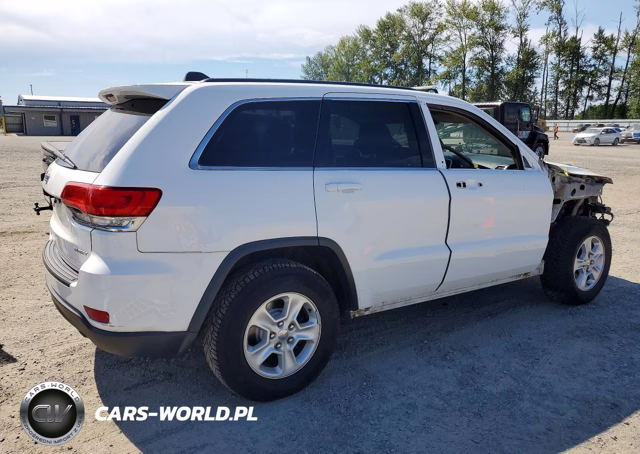 2014 Jeep Grand Cherokee Laredo VIN:1C4RJEAG9EC274087 - 3