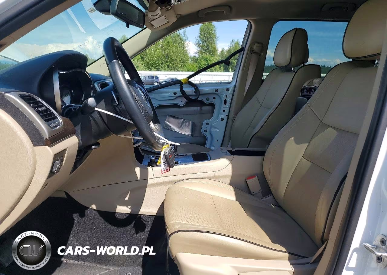 2014 Jeep Grand Cherokee Laredo VIN:1C4RJEAG9EC274087 - 7