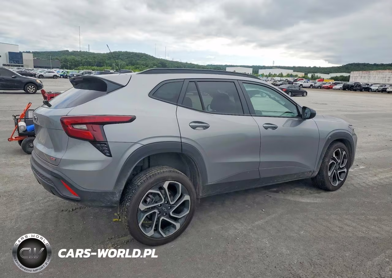 2025 Chevrolet Trax 2Rs VIN:KL77LJEPXSC318014 - 3
