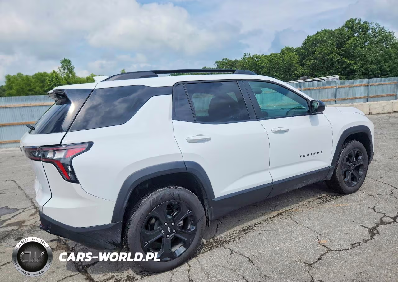 2026 Chevrolet Equinox Lt VIN:3GNAXHEG8TL247463 - 3
