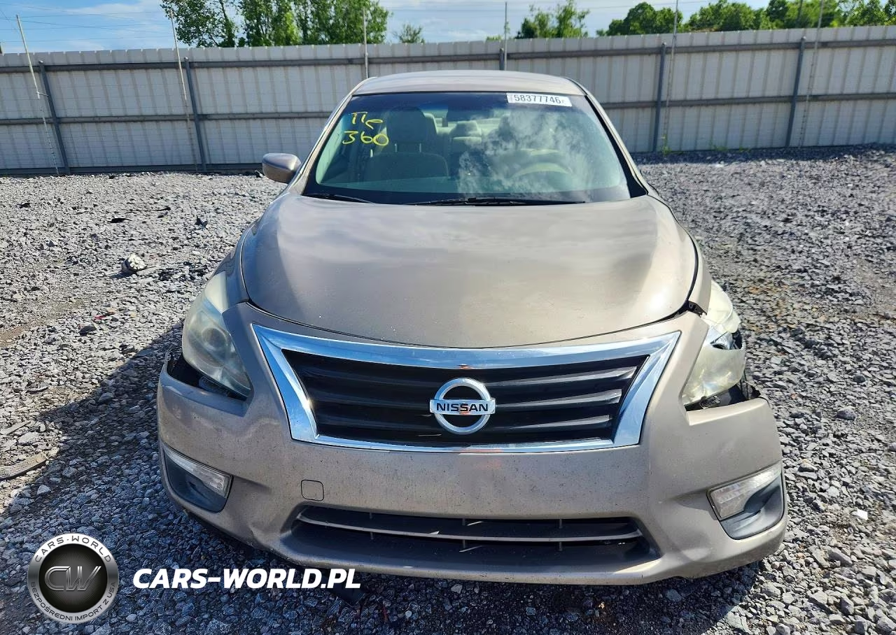 2014 Nissan Altima 2.5 S VIN:1N4AL3AP4EC104608 - 5