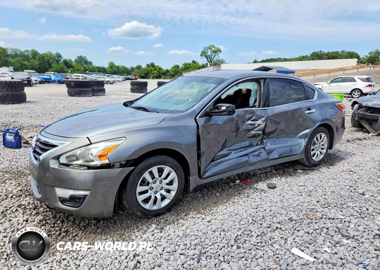 2015 Nissan Altima 2.5 S – zdjęcie 1 z 12