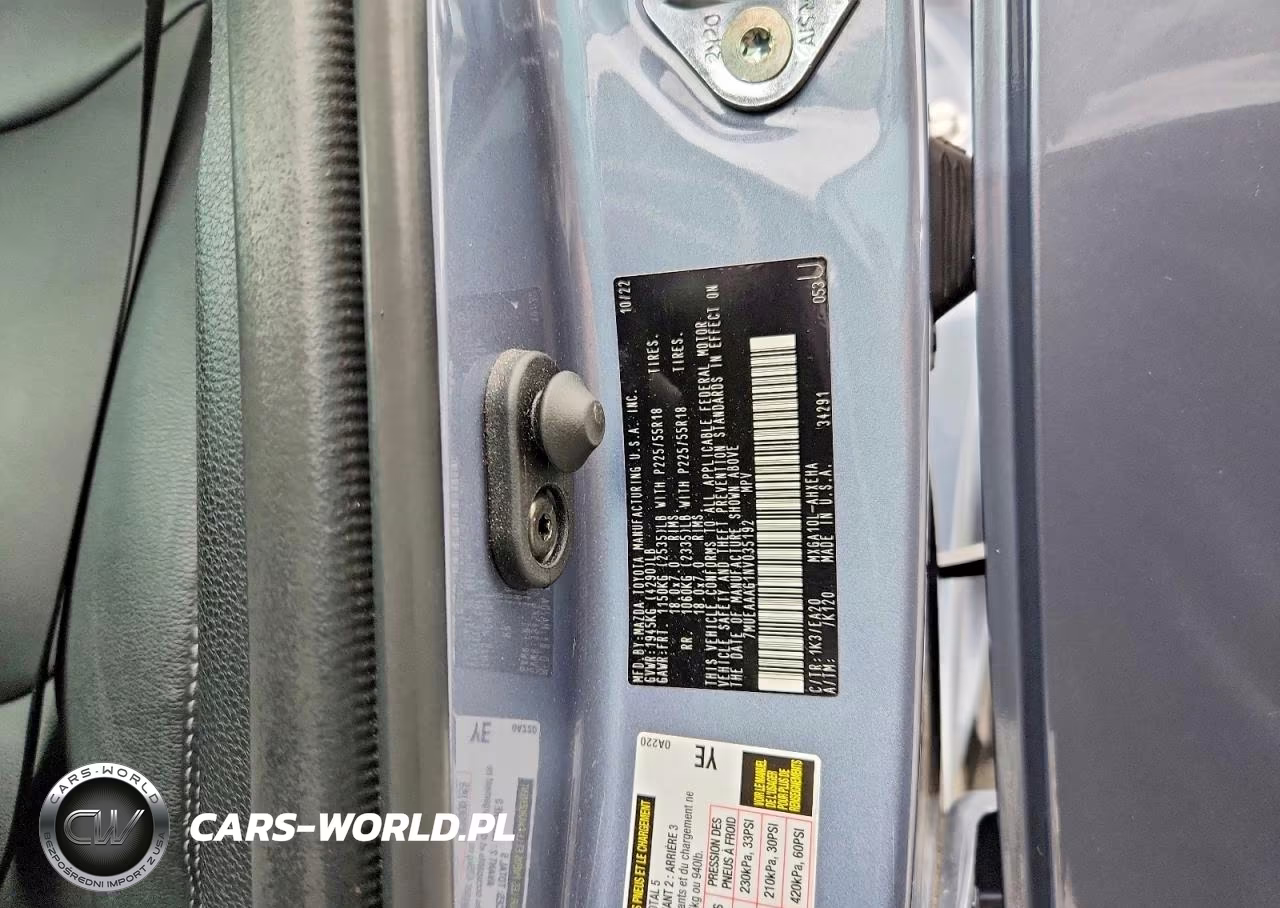 2022 Toyota Corolla Cross Xle VIN:7MUEAAAG1NV035192 - 12