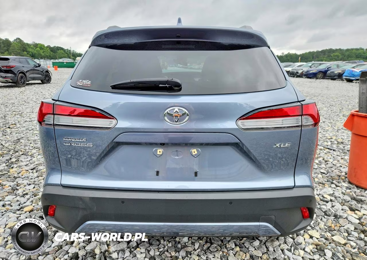 2022 Toyota Corolla Cross Xle VIN:7MUEAAAG1NV035192 - 6