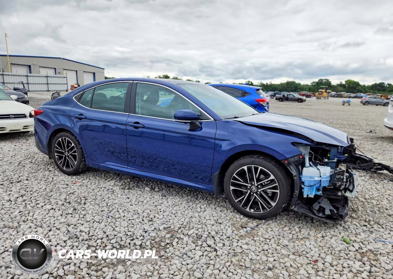 2026 Toyota Camry Xle VIN:4T1DBADK0TU043386 - 4