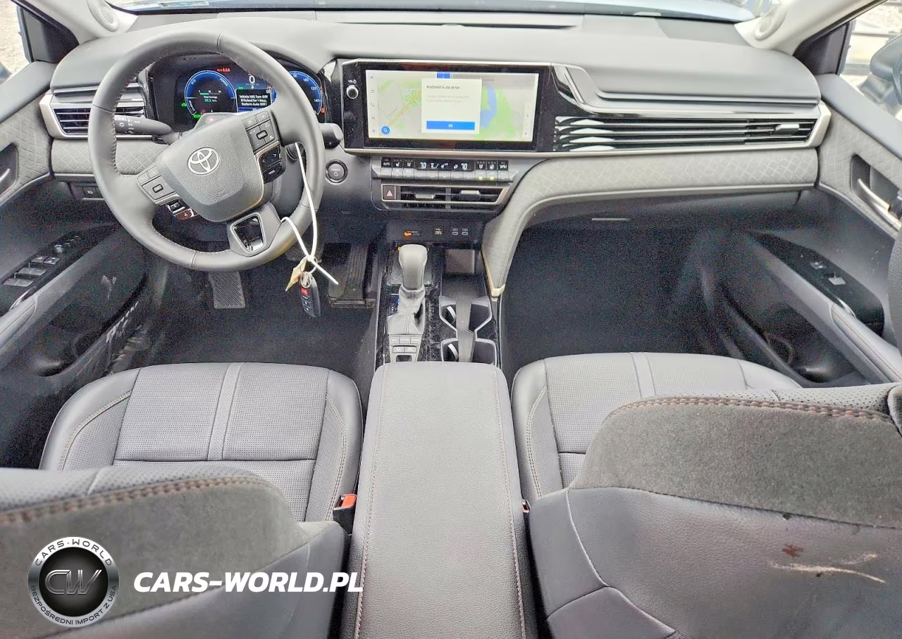 2026 Toyota Camry Xle VIN:4T1DBADK0TU043386 - 8