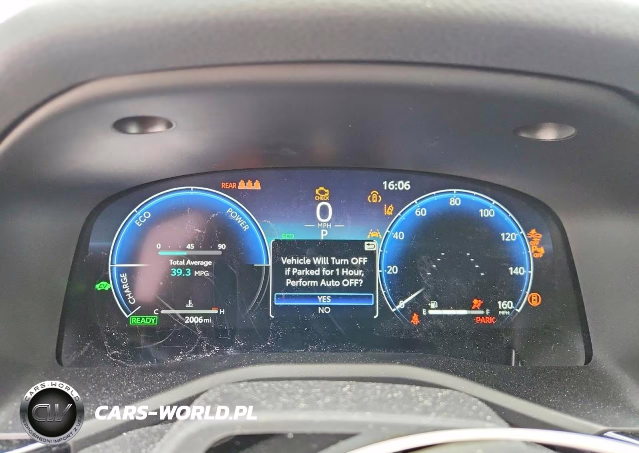 2026 Toyota Camry Xle VIN:4T1DBADK0TU043386 - 9
