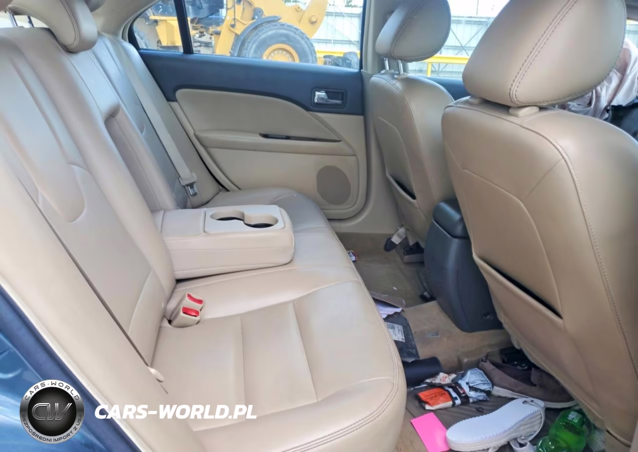2012 Ford Fusion VIN:3FAHP0JA0CR212025 - 10