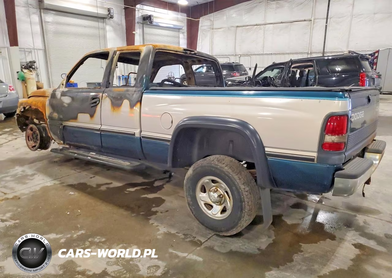 1995 Dodge Ram 1500 VIN:3B7HF13Y3SM168787 - 2