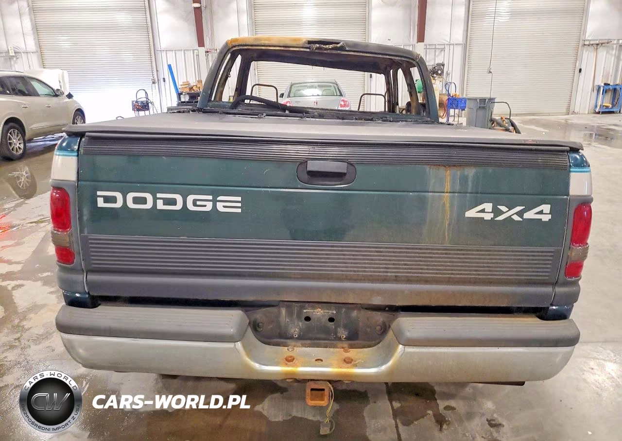 1995 Dodge Ram 1500 VIN:3B7HF13Y3SM168787 - 6