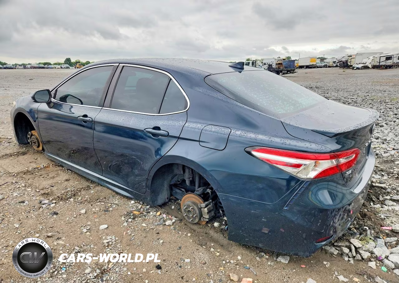 2020 Toyota Camry Se VIN:4T1G11AK6LU335838 - 2