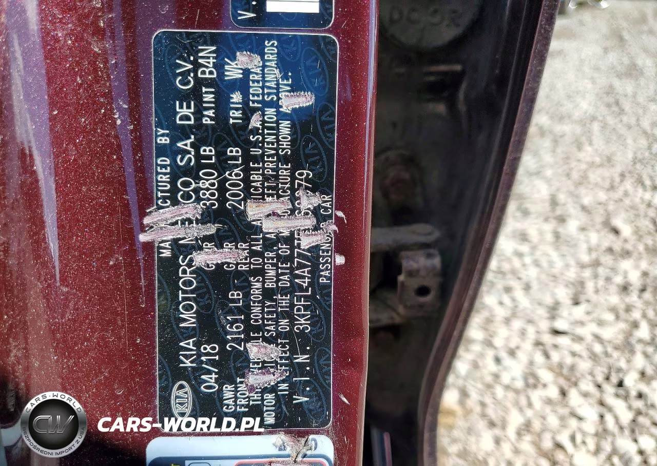 2018 Kia Forte Lx VIN:3KPFL4A77JE263079 - 12