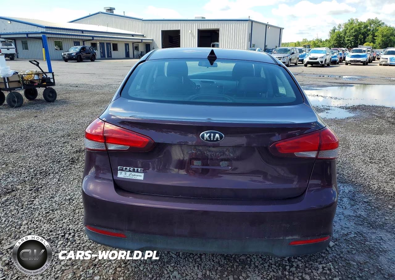 2018 Kia Forte Lx VIN:3KPFL4A77JE263079 - 6