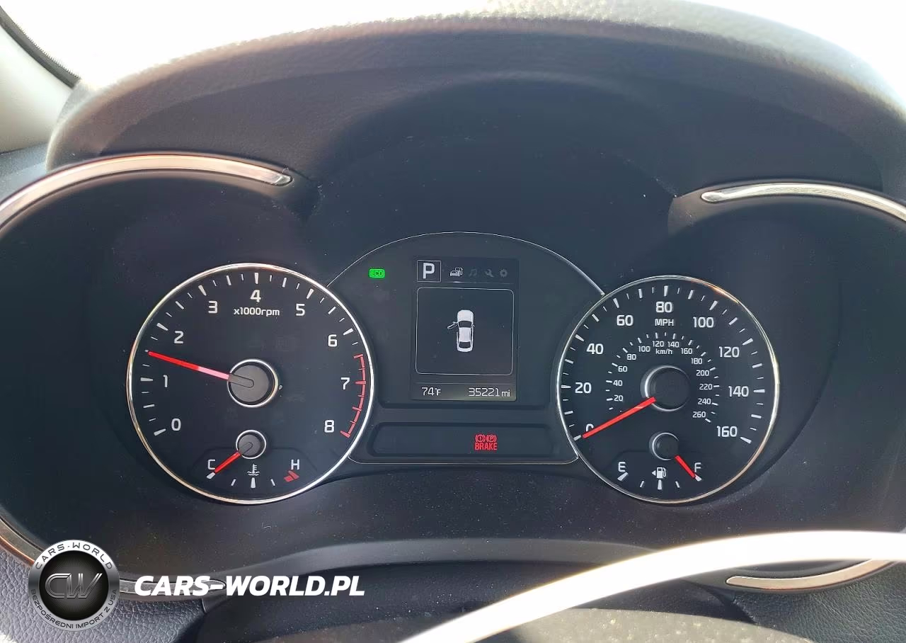 2018 Kia Forte Lx VIN:3KPFL4A77JE263079 - 9