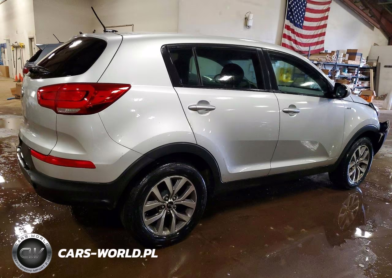 2014 Kia Sportage Lx VIN:KNDPBCAC4E7611988 - 3
