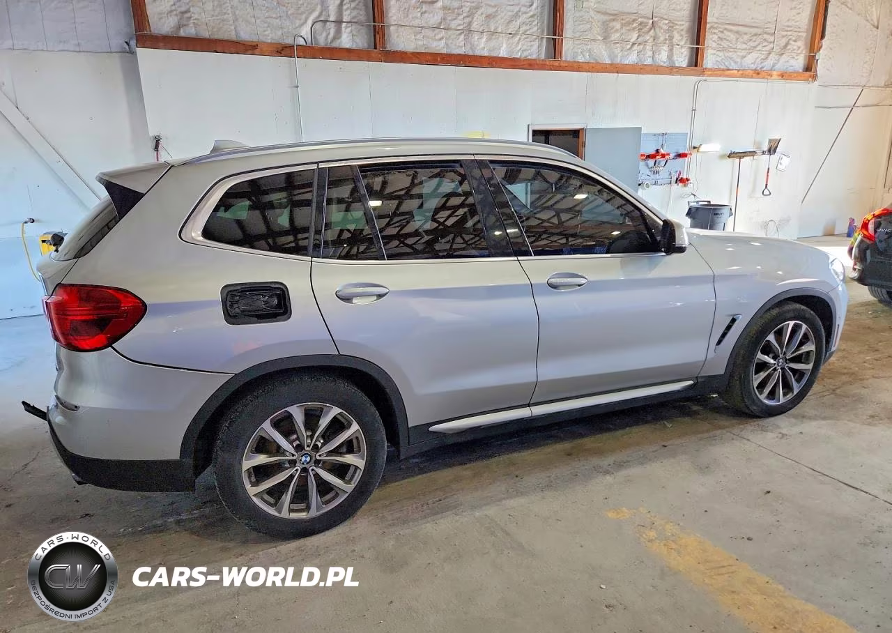 2019 BMW X3 xDrive30I VIN:5UXTR9C53KLD99066 - 3