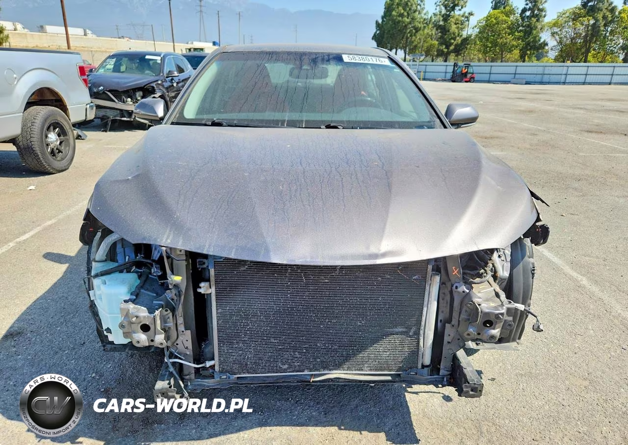 2018 Toyota Camry Xse VIN:4T1B61HK4JU070626 - 5