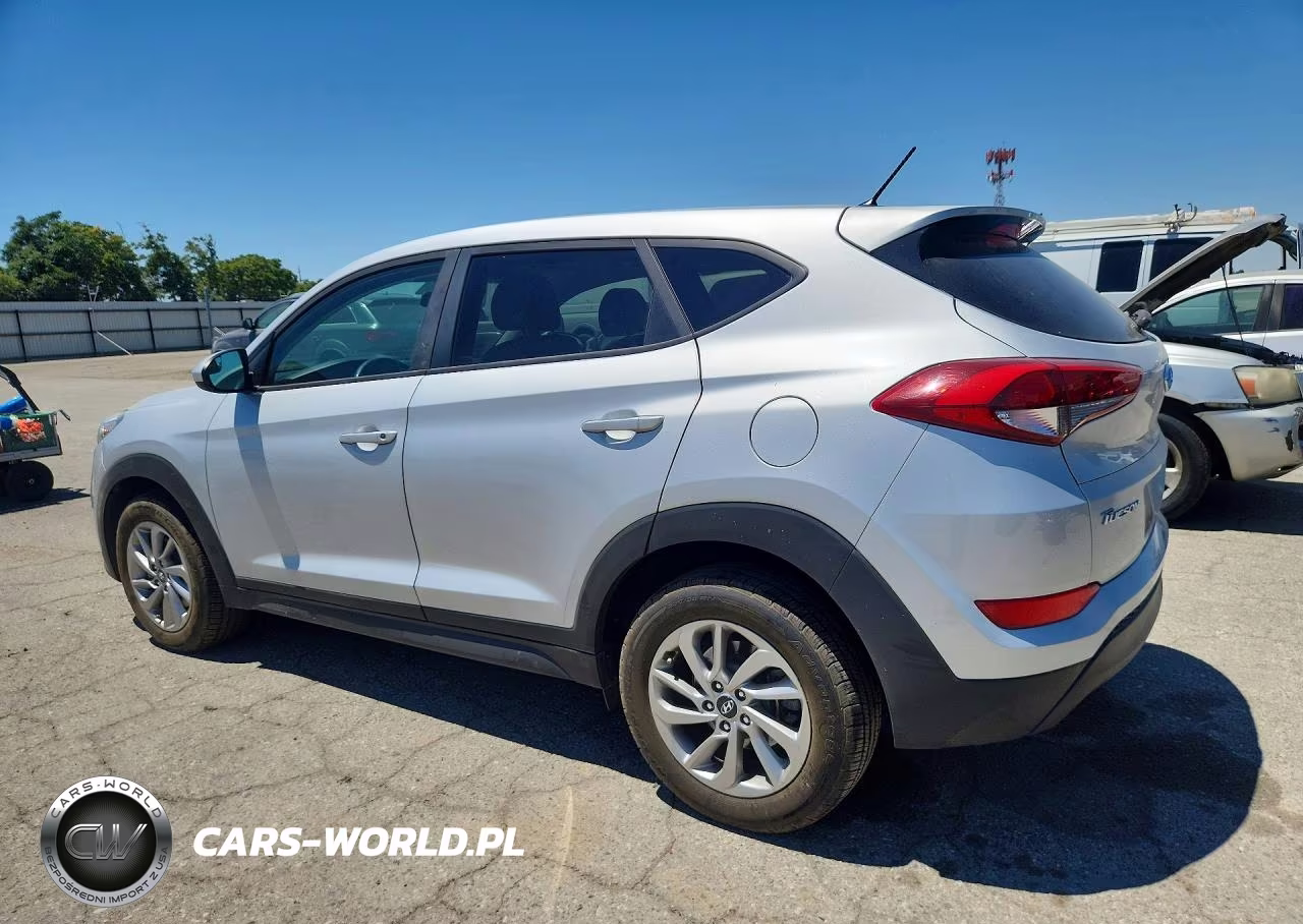 2018 Hyundai Tucson Se VIN:KM8J23A49JU816812 - 2