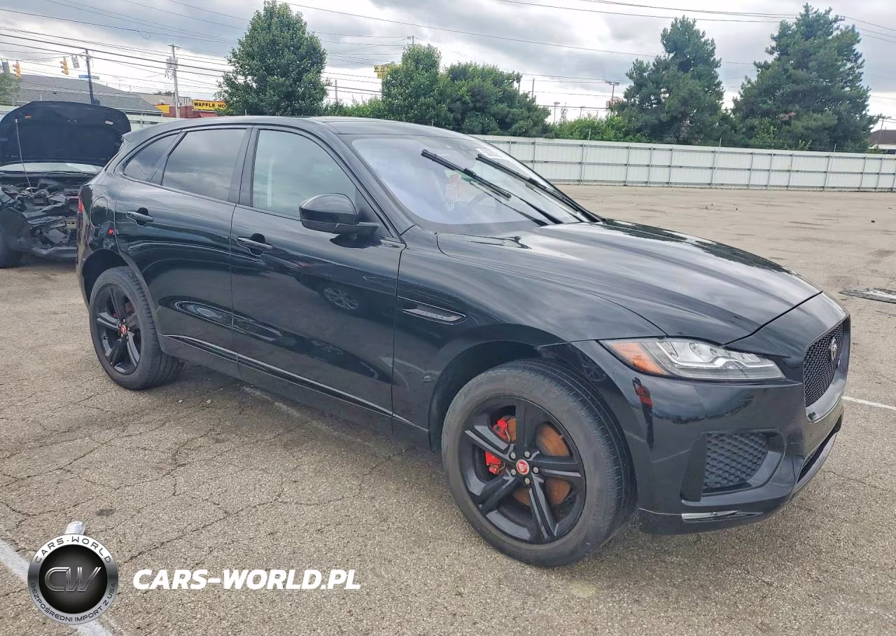 2017 Jaguar F-Pace S VIN:SADCM2BV2HA074195 - 4