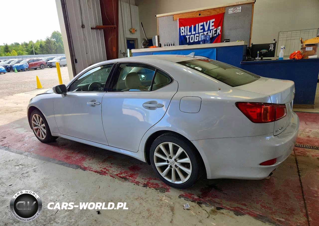 2009 Lexus Is 250 VIN:JTHCK262X92029839 - 2