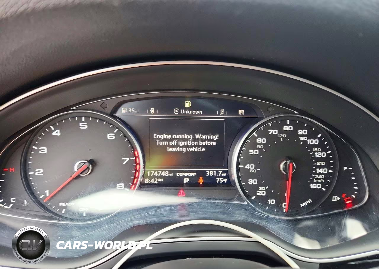 2017 Audi Q7 Premium VIN:WA1AHAF71HD044823 - 9