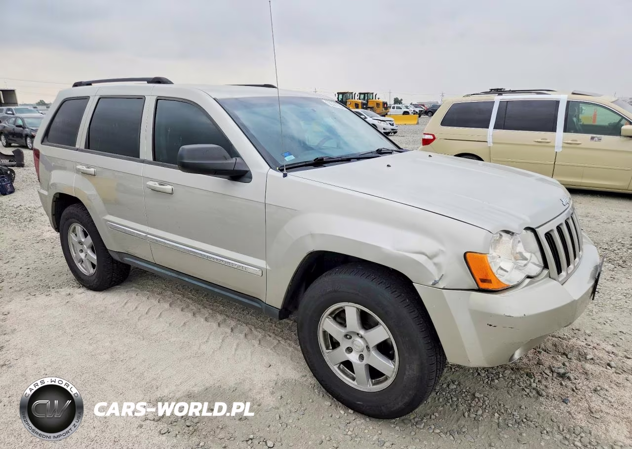 2010 Jeep Grand Cherokee Laredo VIN:1J4PS4GK4AC155880 - 4
