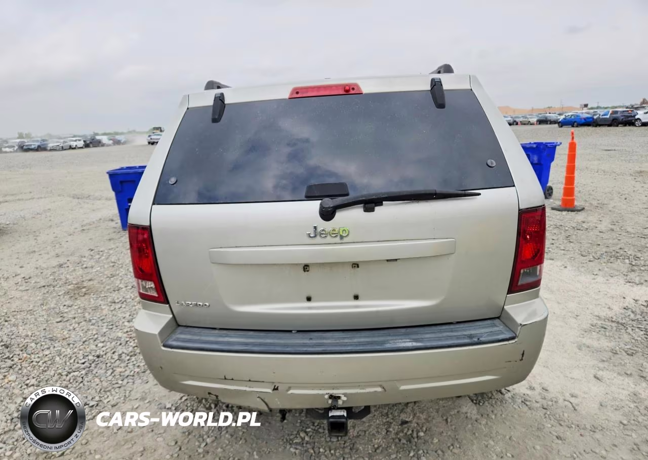 2010 Jeep Grand Cherokee Laredo VIN:1J4PS4GK4AC155880 - 6