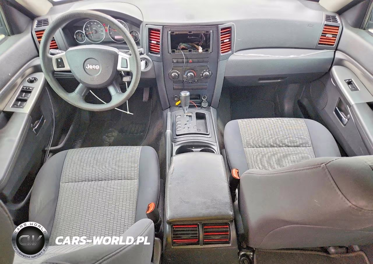 2010 Jeep Grand Cherokee Laredo VIN:1J4PS4GK4AC155880 - 8