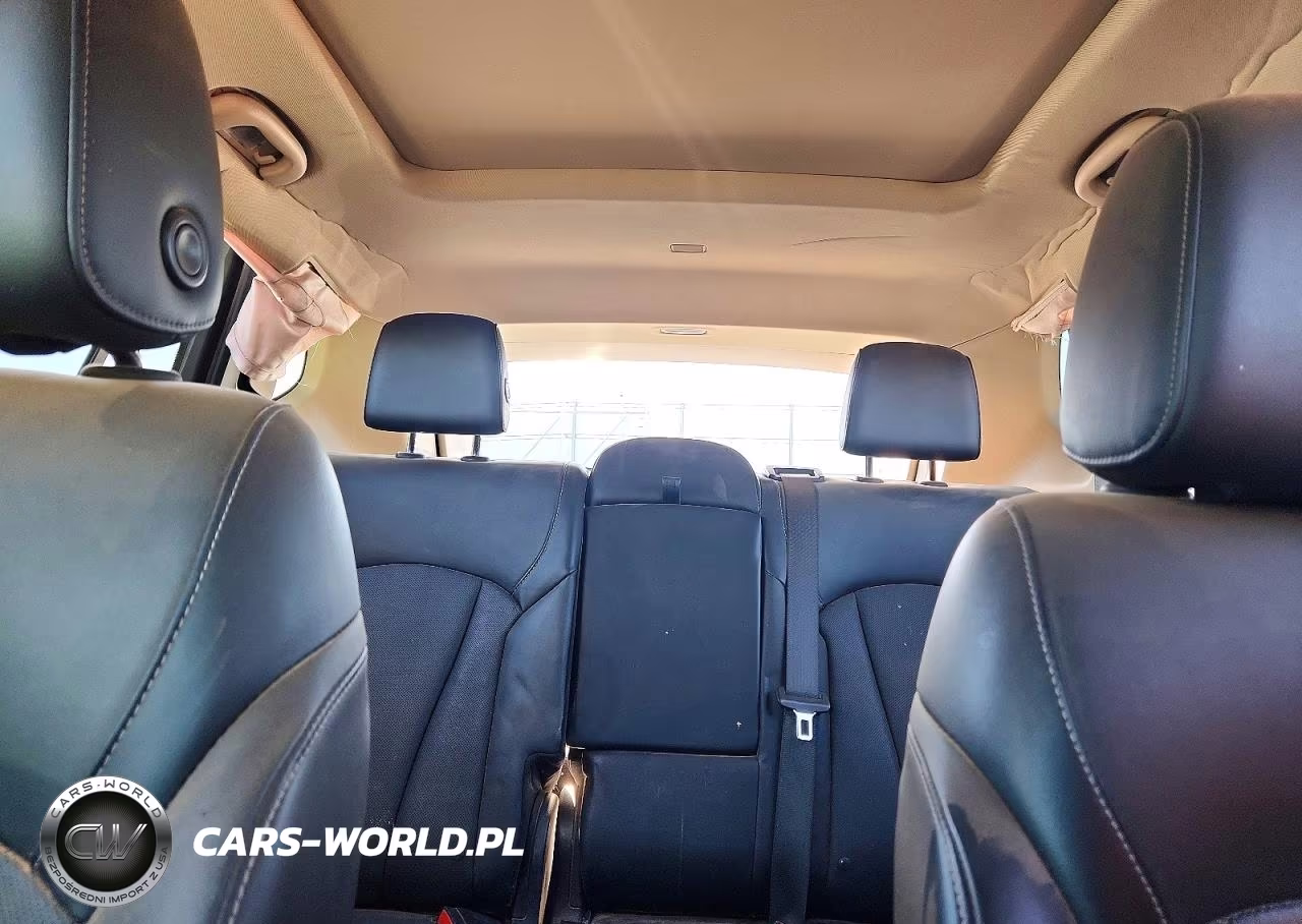 2018 Buick Envision Essence VIN:LRBFX1SA1JD007145 - 10
