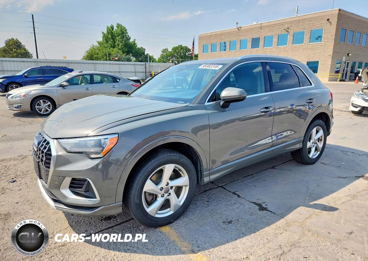 2020 Audi Q3 Premium