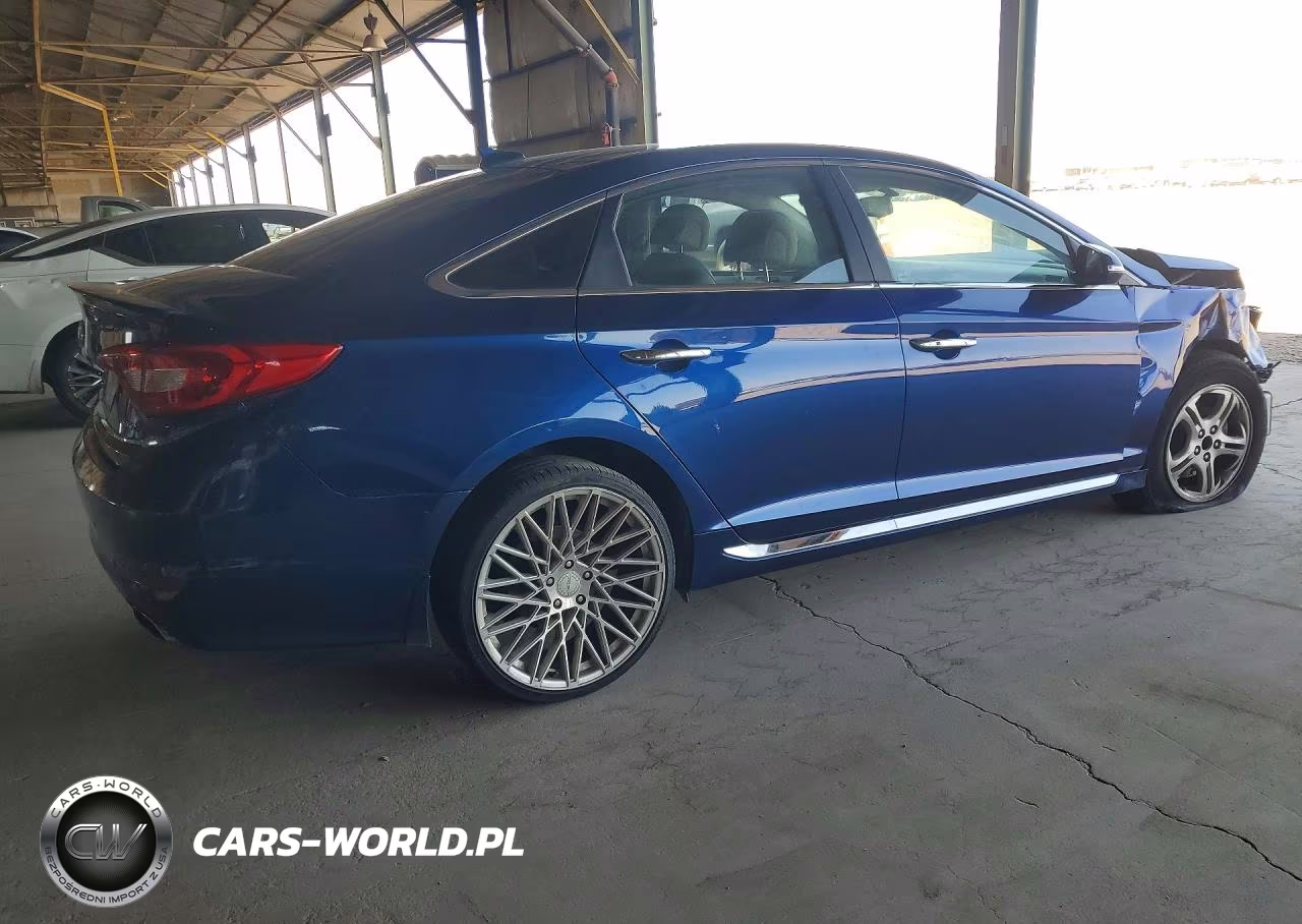 2016 Hyundai Sonata Sport VIN:5NPE34AF9GH395008 - 3